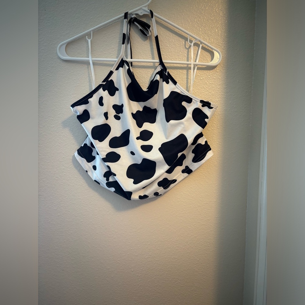 Halter crop top